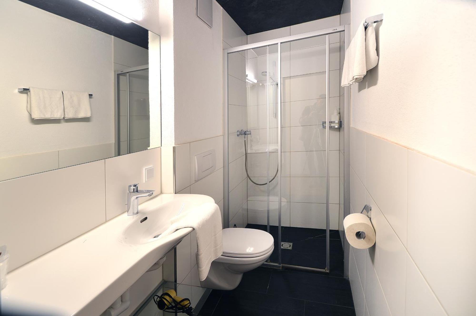 Gasthof Hotel Zur Post Kiefersfelden Rom bilde