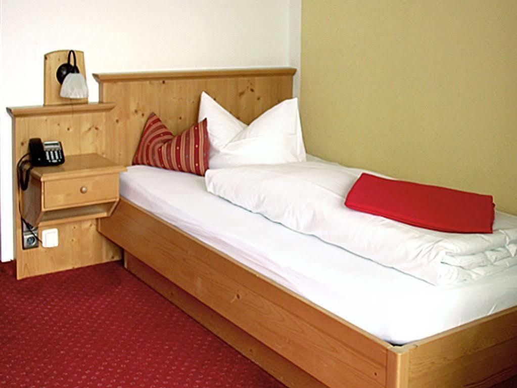 Gasthof Hotel Zur Post Kiefersfelden Eksteriør bilde